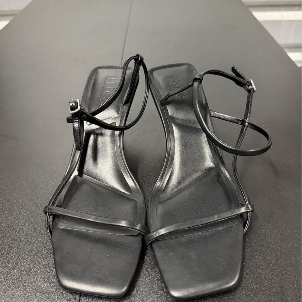 Women's Black Sandals